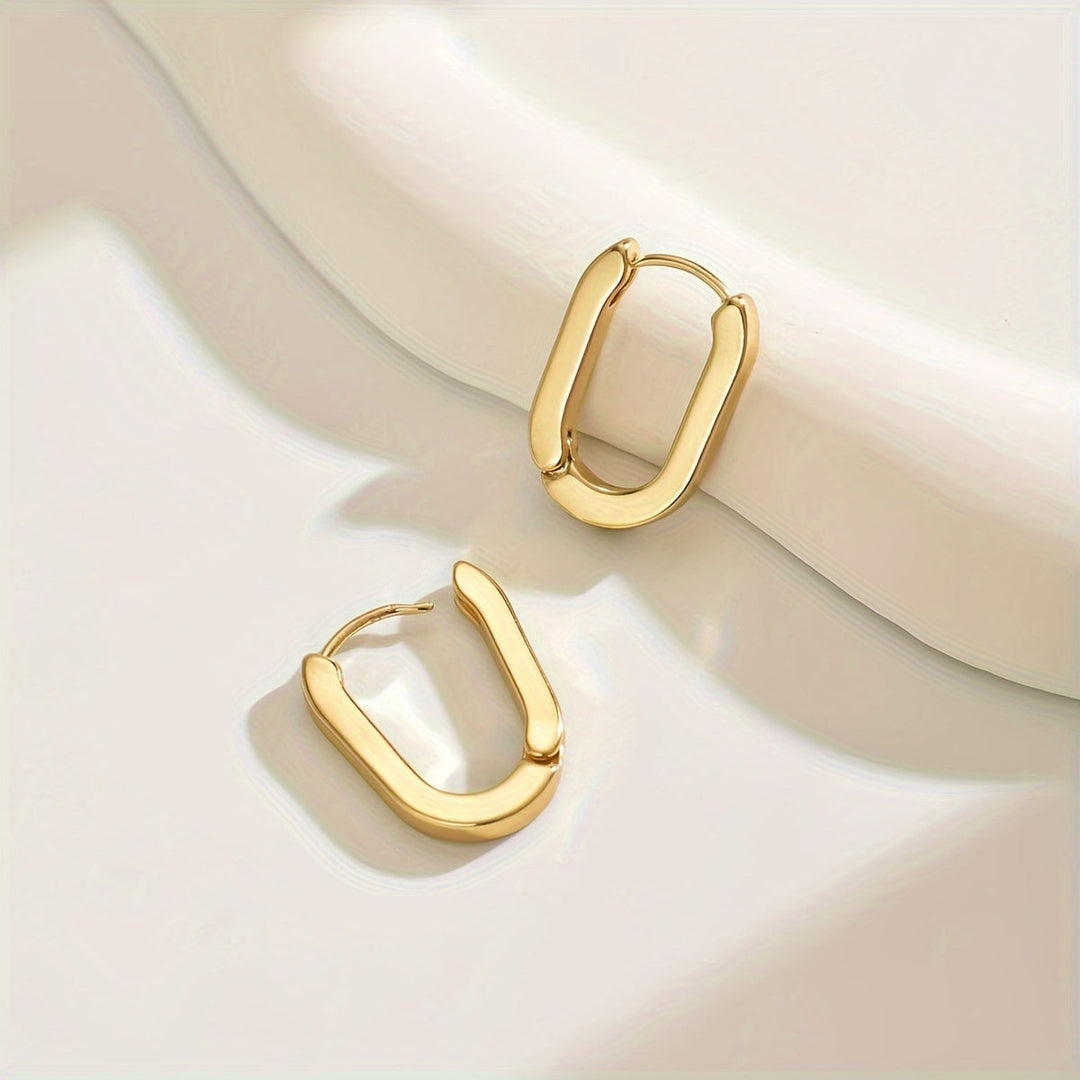 Chic Geometric Rings