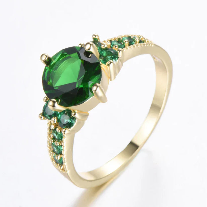 Celia Elegant Gold Ring
