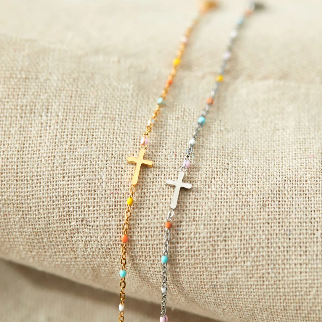 Elegant Minimalist Cross Bracelet