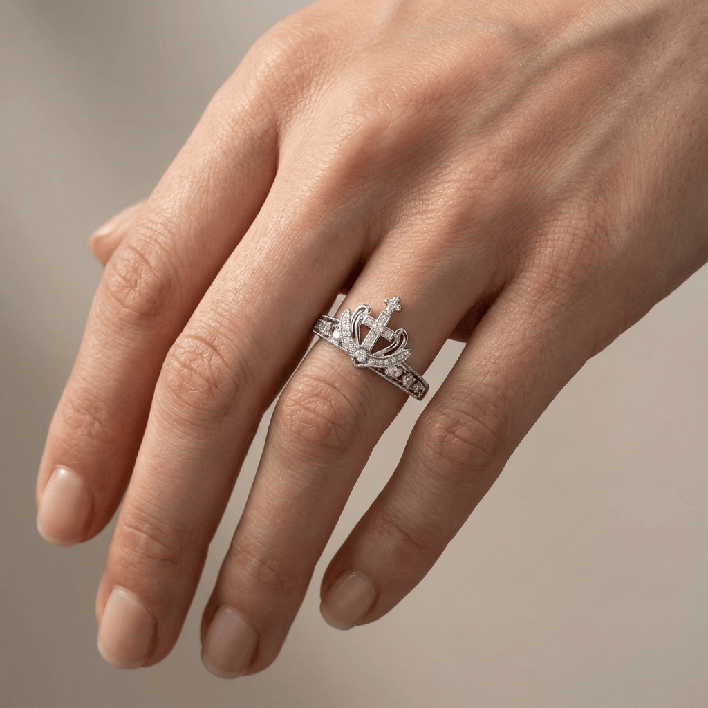 Silver Ring: Daughter of the King