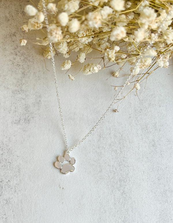 Chic Silver Paw Print Pendant Necklace – Stainless Steel