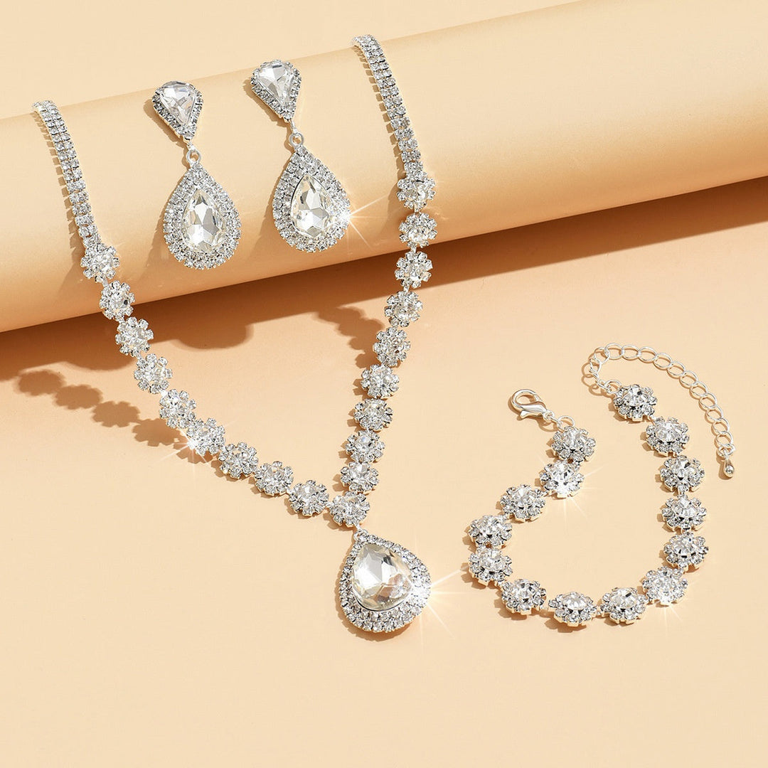 Elegant Charm Jewelry Set