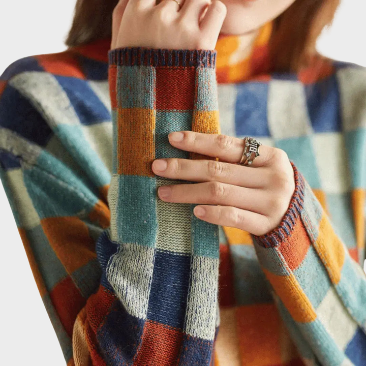 Kimberly | High neck jumper with patchwork pattern