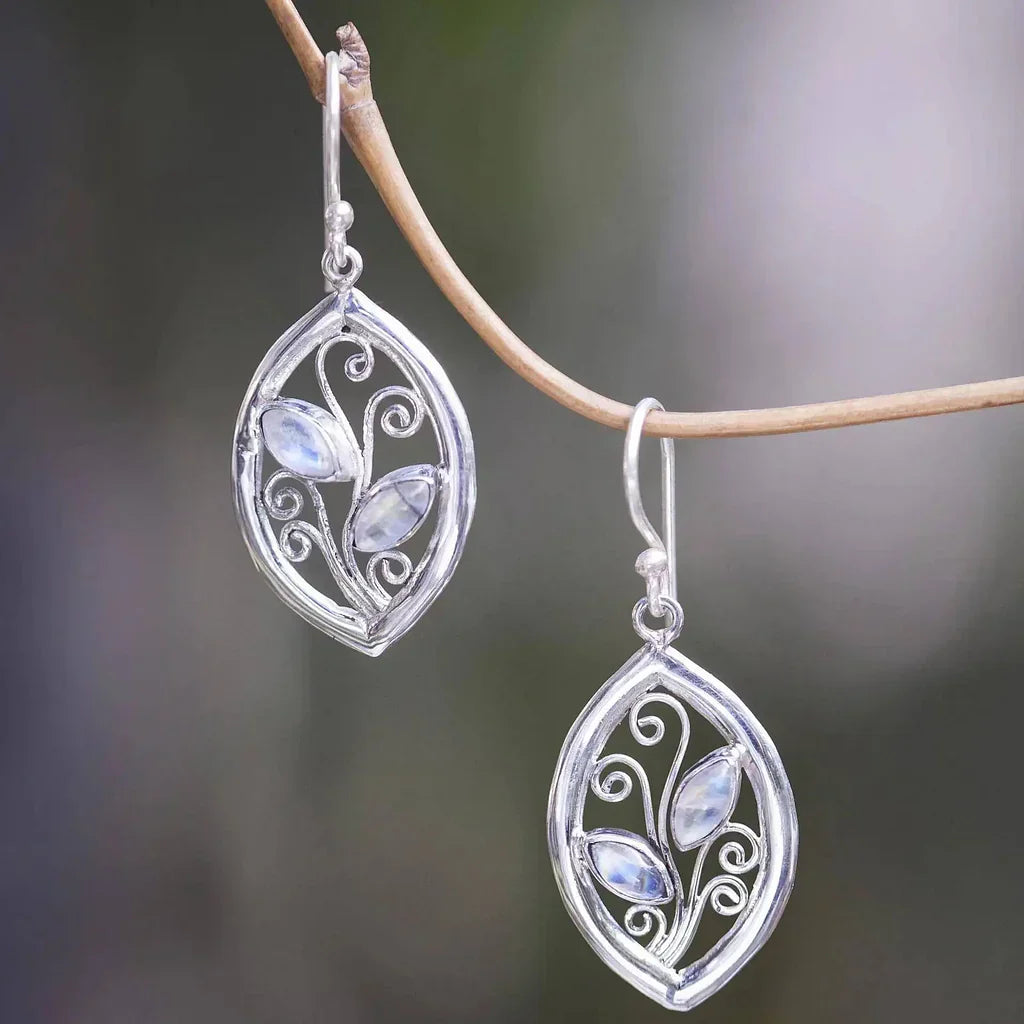 Vintage Ivy Zirconia Earrings