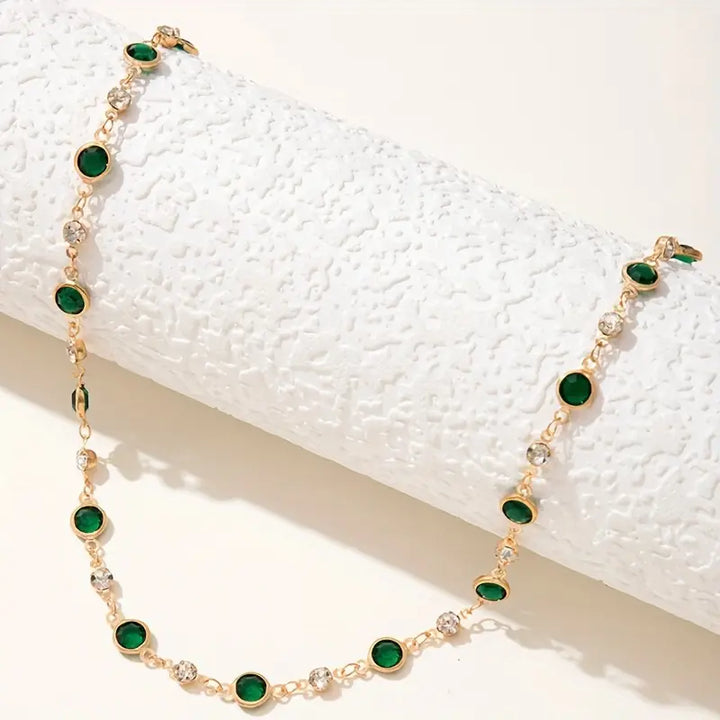 Elegant Green Pendant Necklace