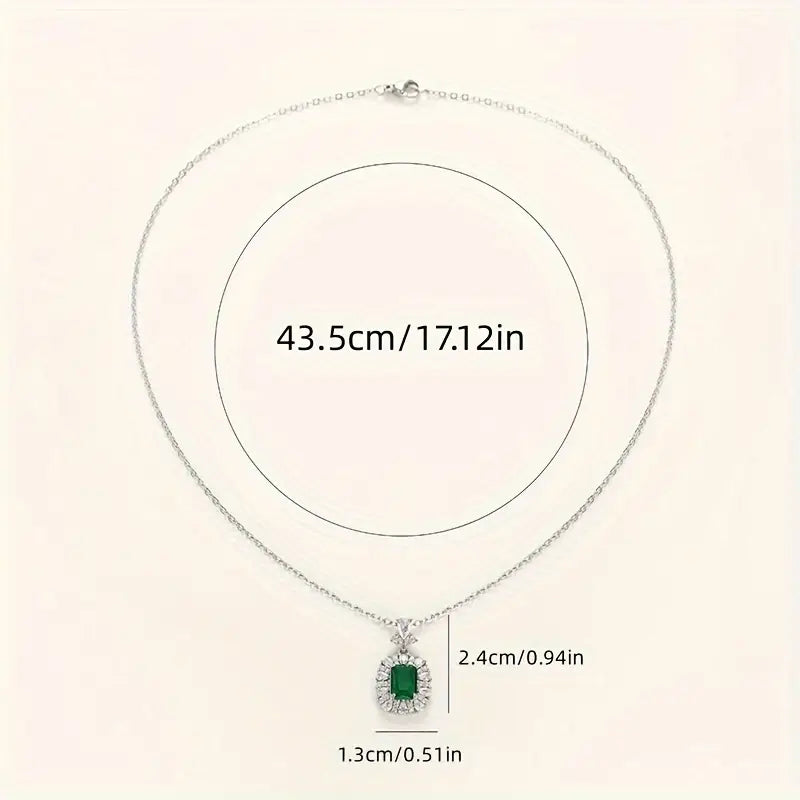 Serena Emerald Pendant Necklace