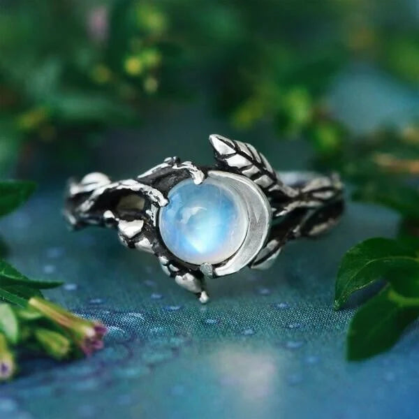Elisabete Moonstone Ring