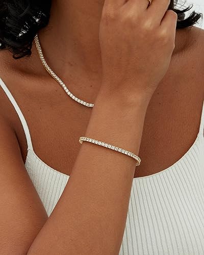 Gold Elegant Aurora Bracelet