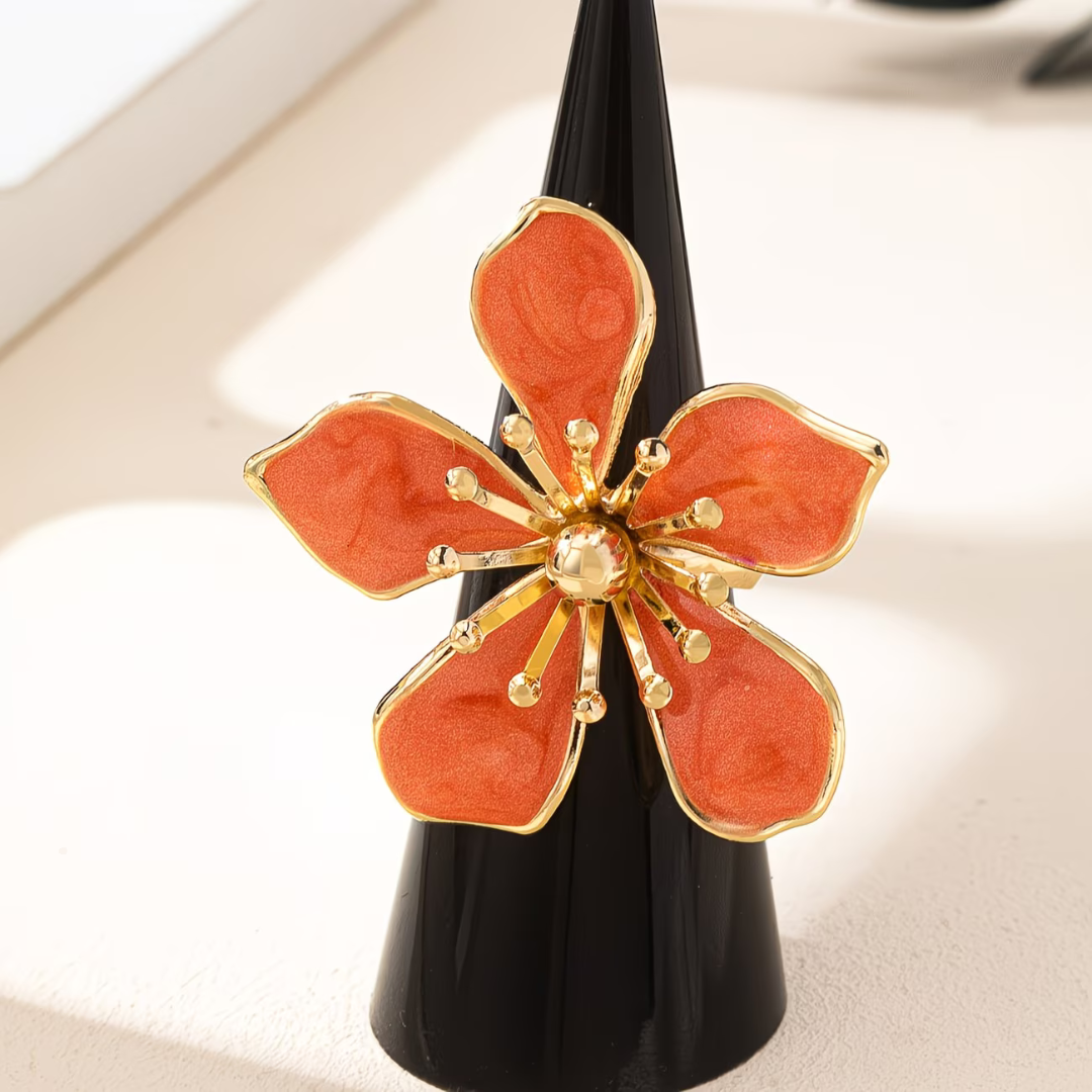 Chic Floral Ring