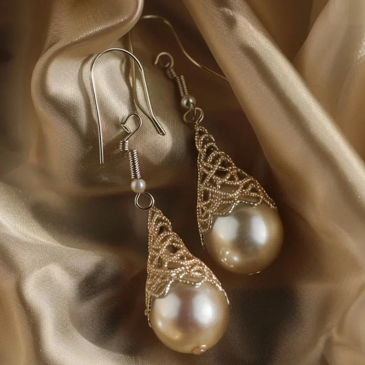 Gold Hollow Teardrop Earrings