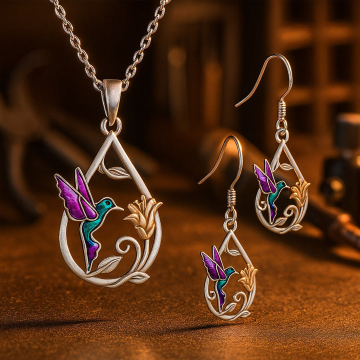 Charming Hummingbird Necklace Set for Women with Bonus Earrings