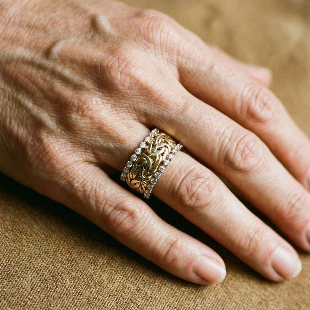 Vintage Braided Gold Ring with Zirconia