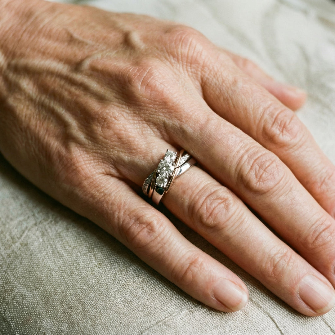 Vintage Gold and Silver Zirconia Ring