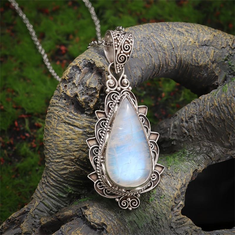 Vintage Moonstone Pendant Necklace" can be rewritten as "Charming Vintage Moonstone Pendant Necklace.