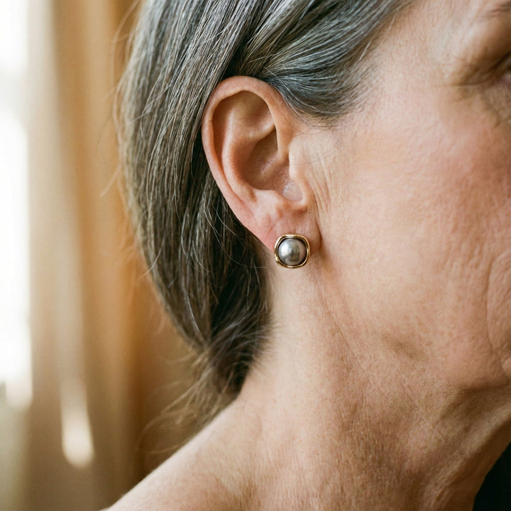 Chic Black Pearl Earrings