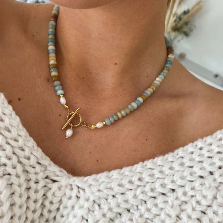 Vintage Gold Stone-Studded Collar