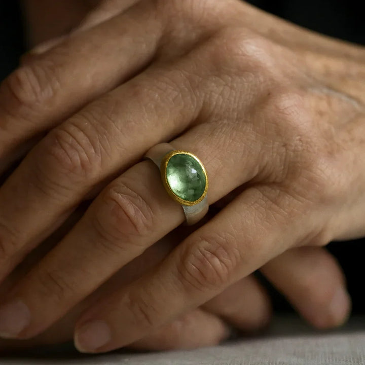 Vintage Green Round Stone Ring