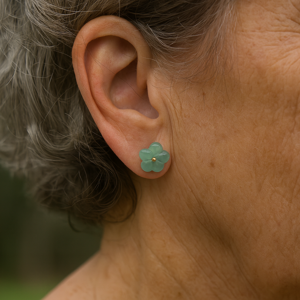 Vintage Flower-Shaped Turquoise Crystal Earrings