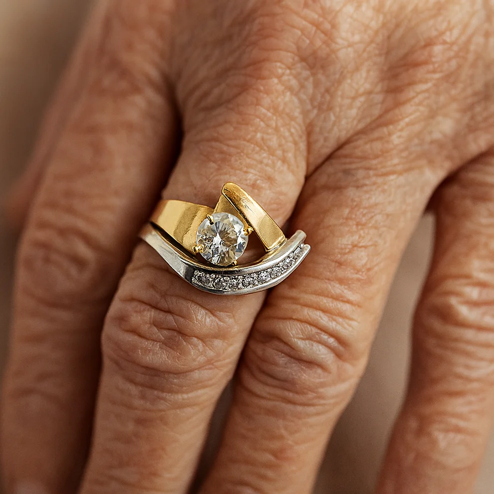 Classic Gold Vintage Ring