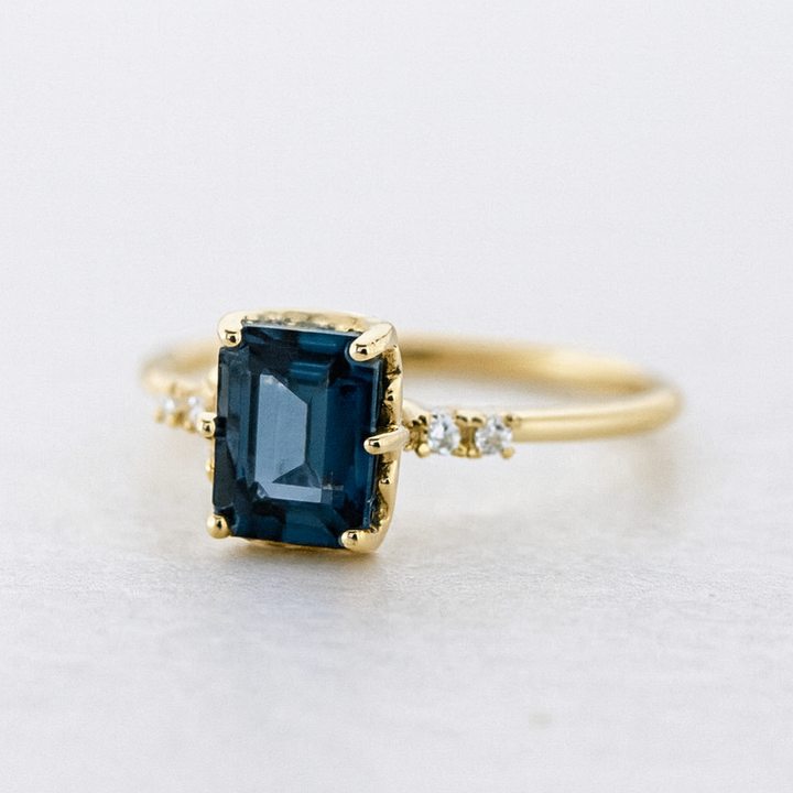 Sapphire Sparkle Vintage Ring