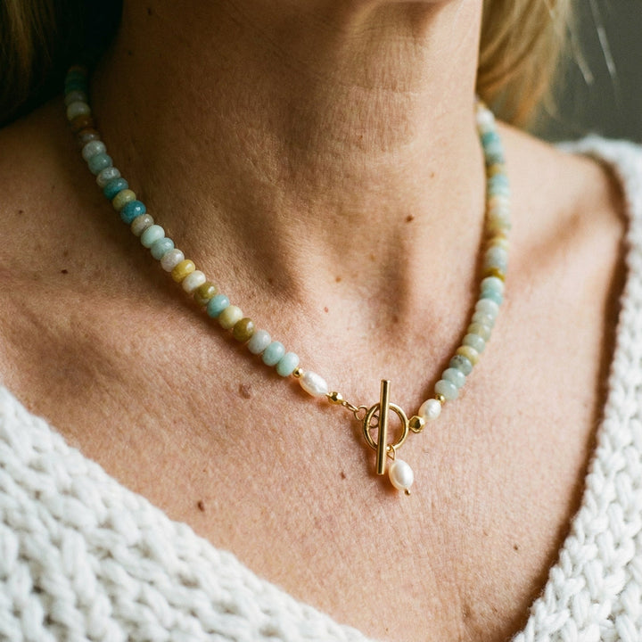 Vintage Gold Stone-Studded Collar