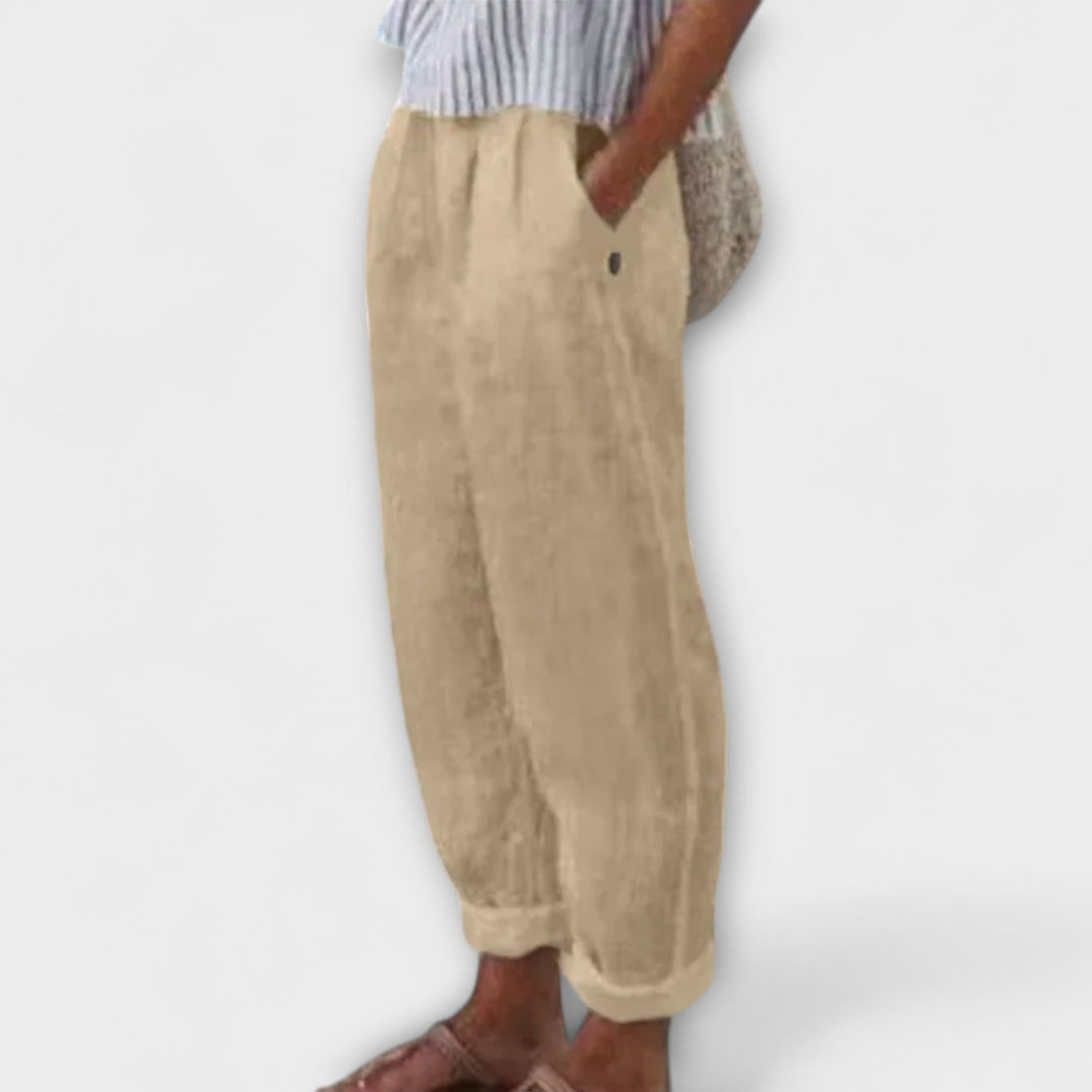 Clara – Trousers with Soft Waistband and Practical Side Pockets