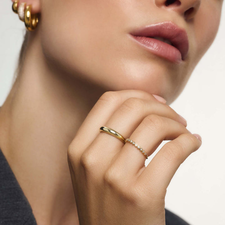 Gold Diamond Sphere Ring