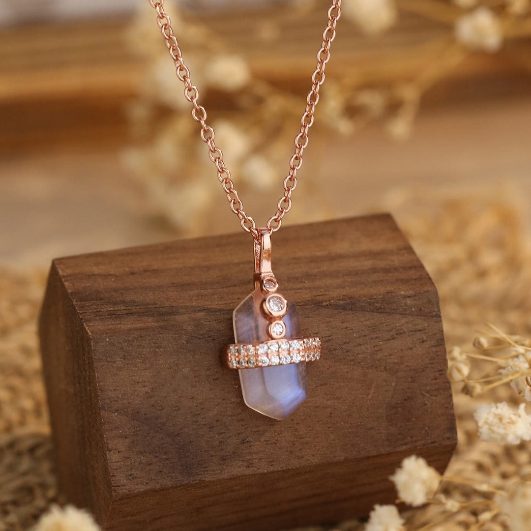 Emma Moonstone Collar