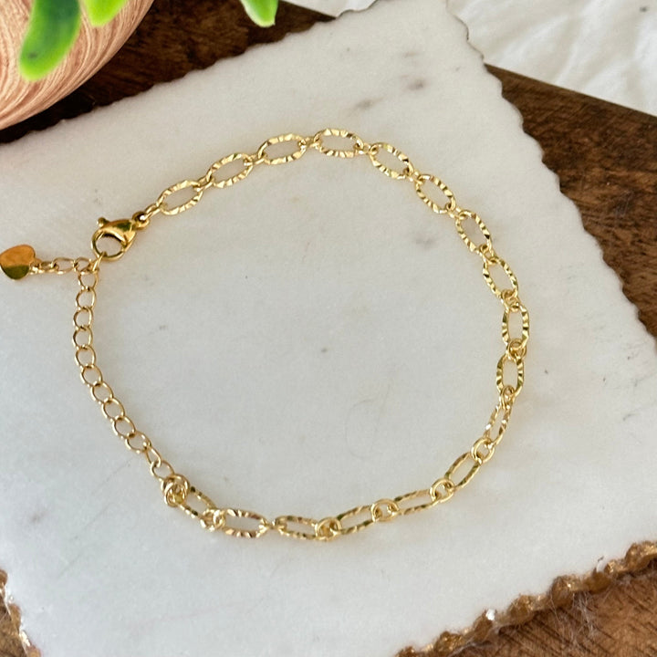 Elisa Sunburst Bracelet" can be rewritten as "Elisa Radiant Sunburst Bracelet.