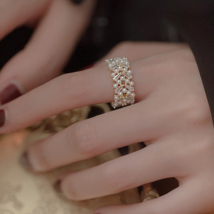Gold Luxury Pearl Ring