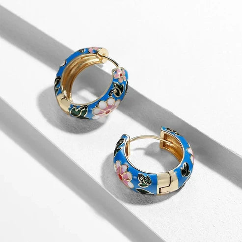 Elegant Black Floral Earrings