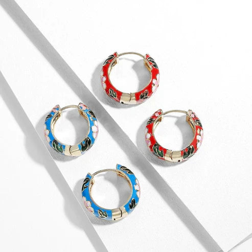 Elegant Black Floral Earrings