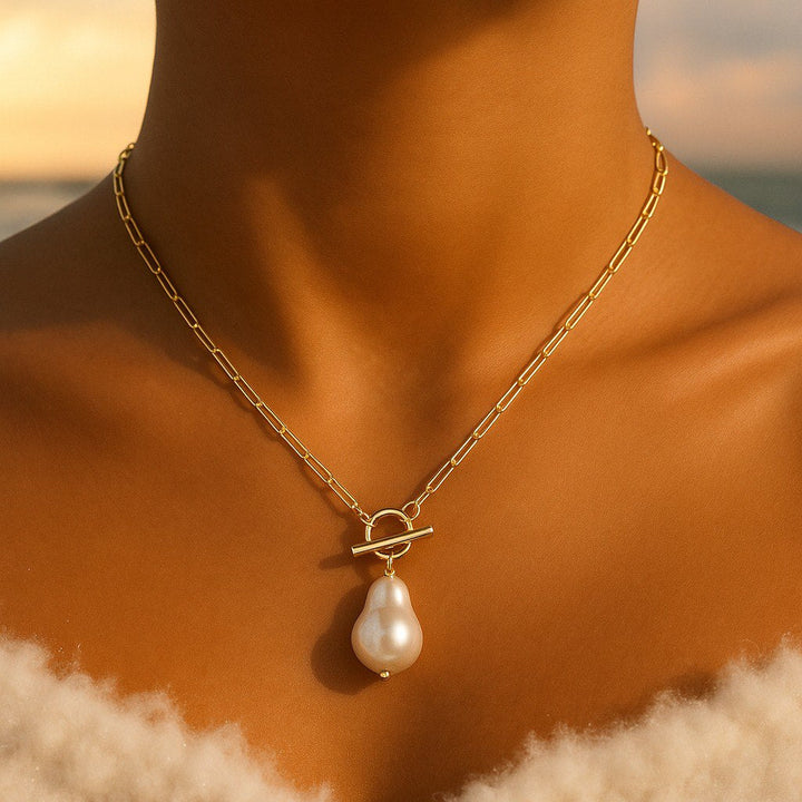 Artemia Natural Pearl Necklace