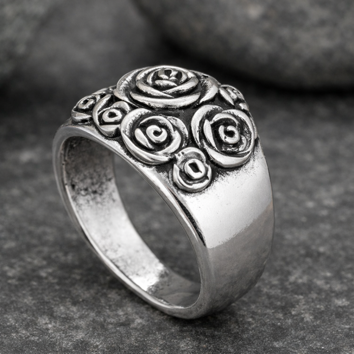 Classic Silver Vintage Ring
