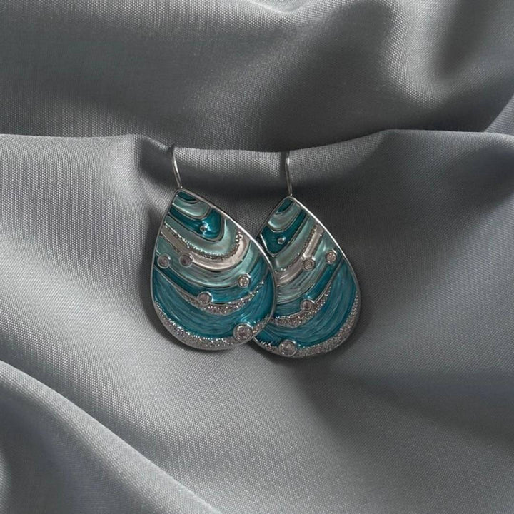 Velmara | Whispering Waves Jewelry
