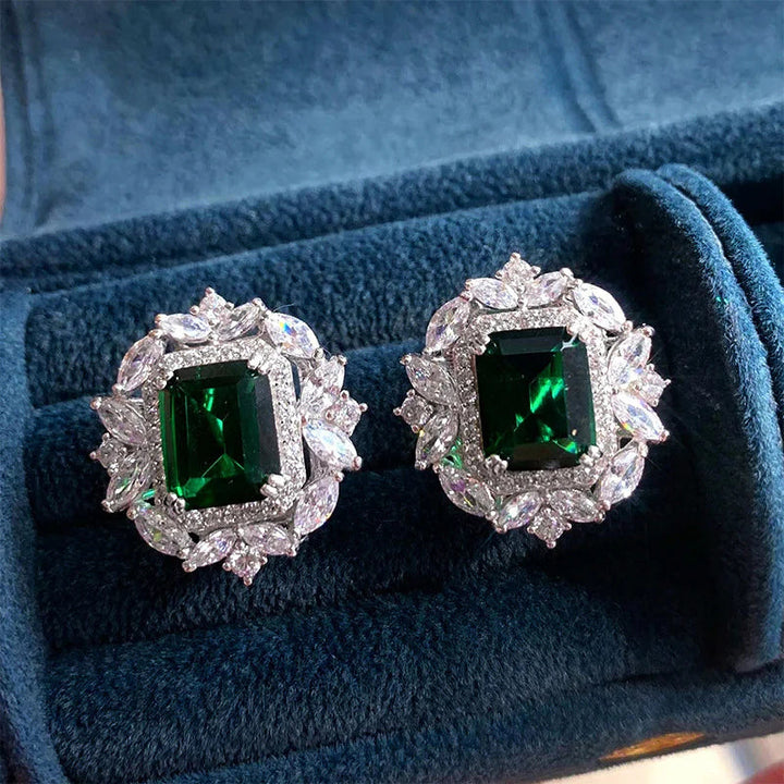 Vivessa Elvryn Stud Earrings
