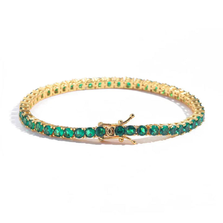Aliona Emerald Bracelet" can be rewritten as "Aliona Emerald Charm Bracelet.