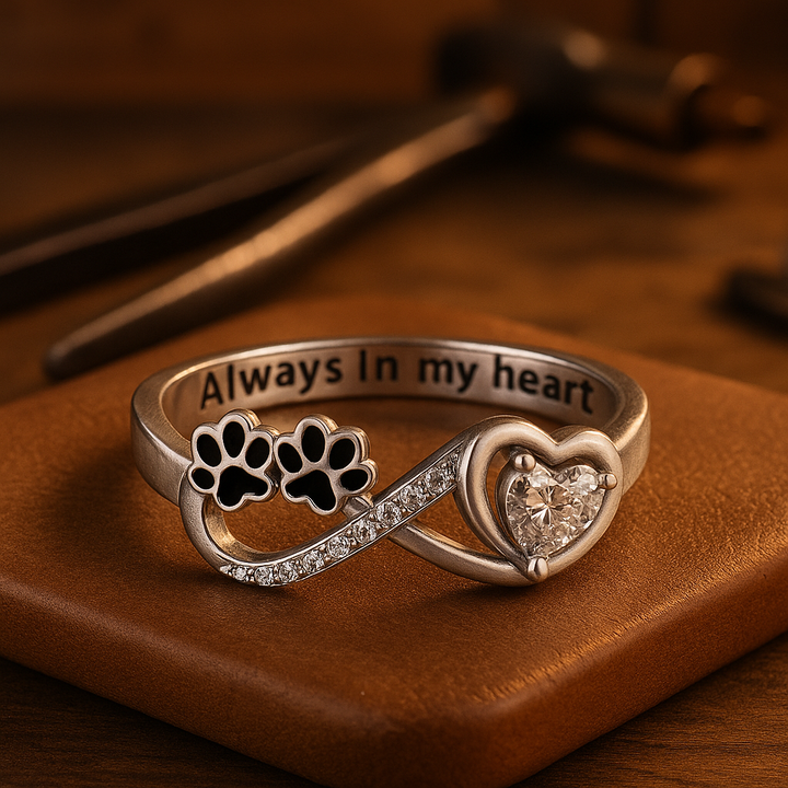 Paw-Shaped Ring Adorned with Zirconia Hearts and Infinity Design