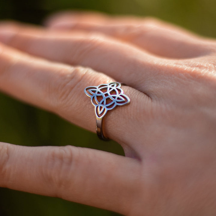 Adjustable 'Eternal Protection' Ring