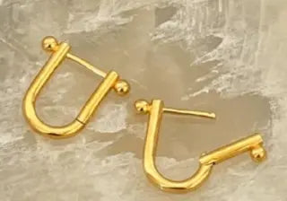 Chic Gold Minimalist Earrings