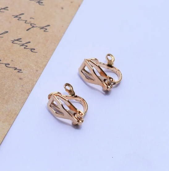 Copper-Plated Earring Hooks" can be rewritten as "Copper-Plated Earring Hooks - Stylish & Durable.