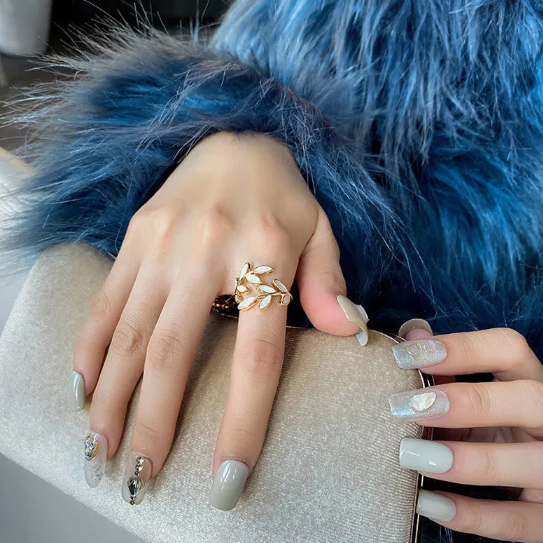 Mother of Pearl Leaf Alloy Ring
