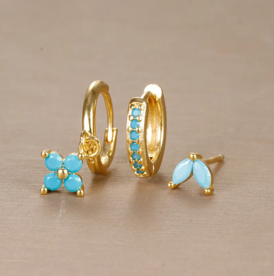 Diamond Flower-Shaped Earrings Set