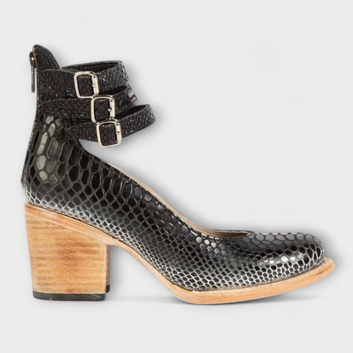 Bella – Comfortable and Stylish Orthopaedic Shoe