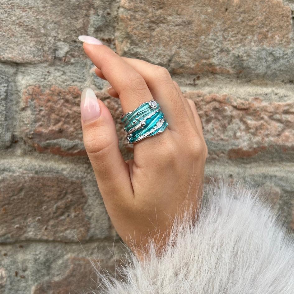 Adjustable Crystal Wave Ring