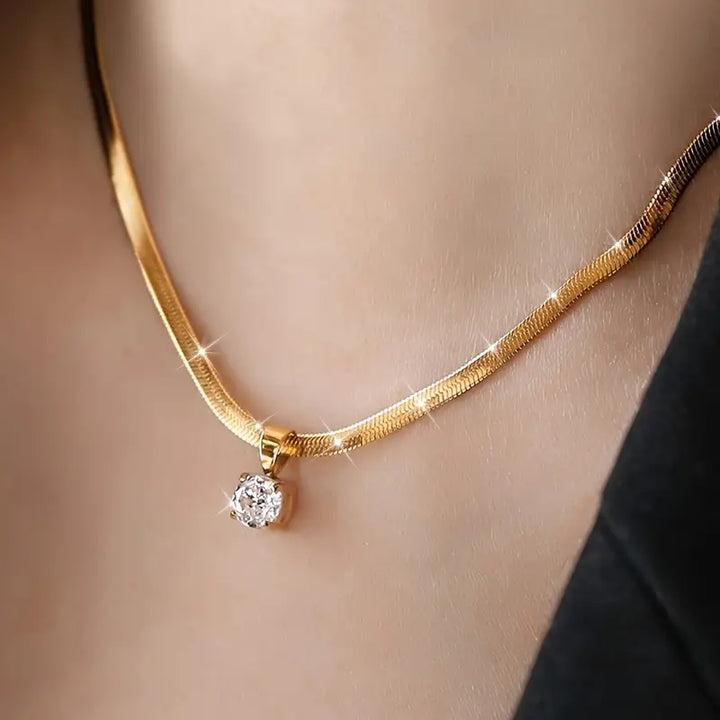 Gold Valentina Collar | Elegant Design