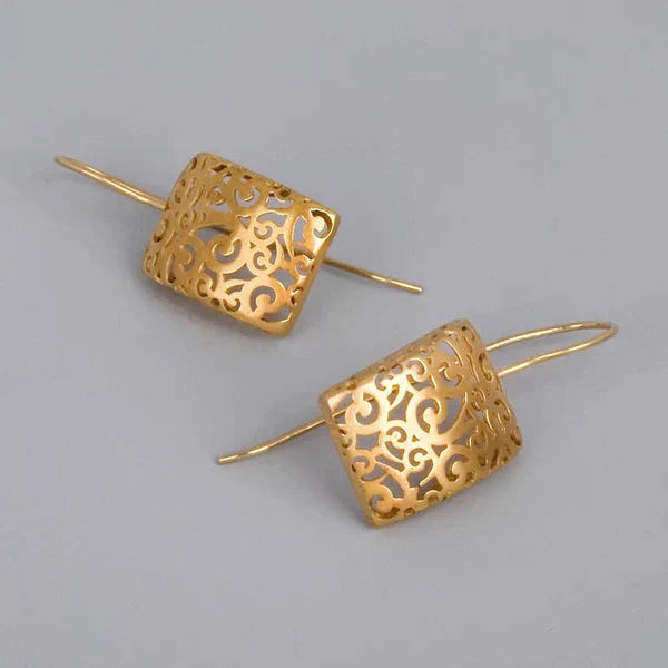 Ivy Hollow Gold Earrings