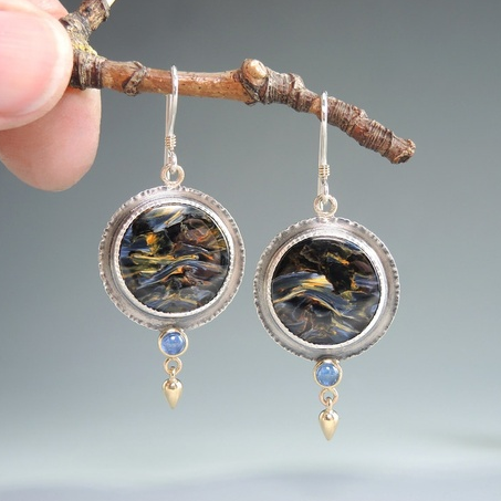 Silver Vintage Black Earrings