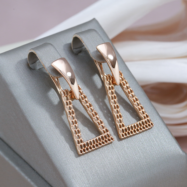 Chic Hollow Gold Earrings