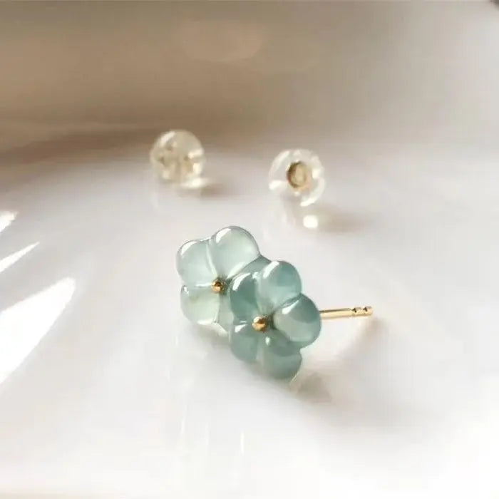 Vintage Flower-Shaped Turquoise Crystal Earrings
